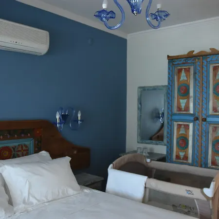 Deniz Evi * Çeşme
