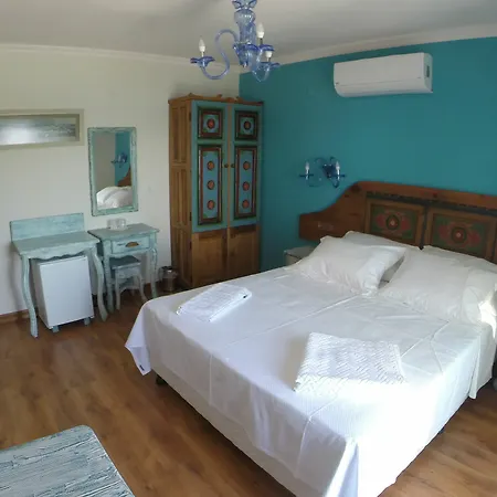 Deniz Evi * Çeşme